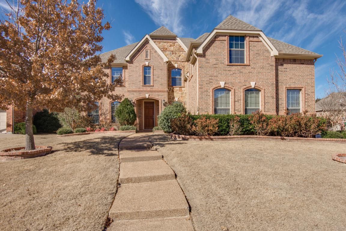 CindyTorgussen's tweet photo. NEWLY LISTED in Stonebridge Ranch - 5 bdrms, 3.5 baths &amp; 3 car garage. Click link for tour! http://t.co/sDR2BWSBi2 http://t.co/CrMKdghMyy