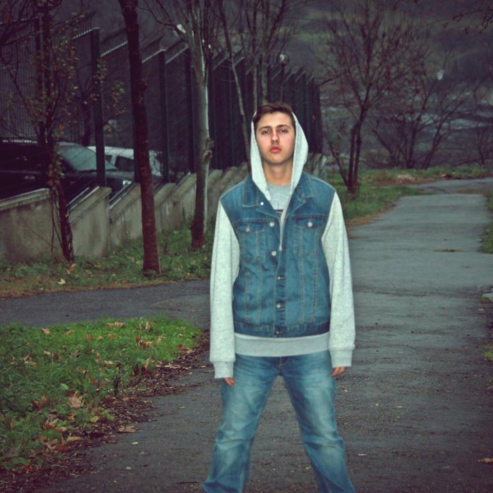 RamSey_Rs's tweet photo. RamSey :) http://t.co/dUCzjmzG9X