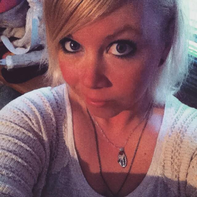 heidijackson01's tweet photo. #SelfieSunday http://t.co/lCuzcJ2kA2
