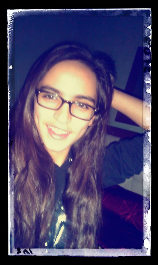 SaryTime tweet picture