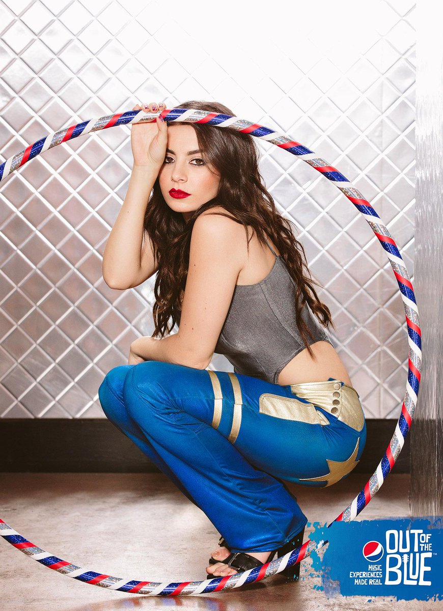What are a few of <a href="/charli_xcx/">Charli</a>'s favorite things? #OutOfTheBlue will fill you in.