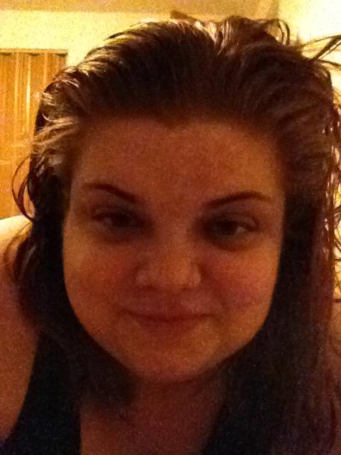 Finally got that shower thing done...look at my wet hair. Lol. http://t.co/iSTTLZL9cX