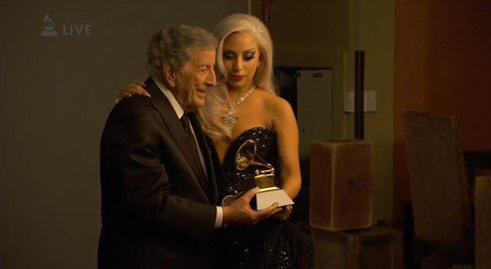 Grammy Awards 2015 [08/02/15] >> 1 premio + actuación - Página 10 B9X0AryIAAAdjGK