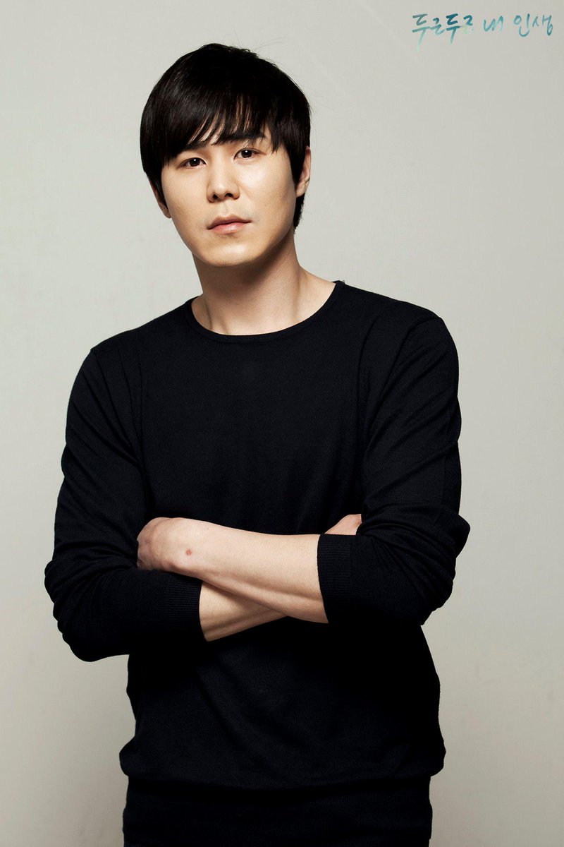 DGDG_MyLife's tweet photo. 연극 <두근두근 내인생> 함께 하는 배우분들을 소개해드립니다!
"한대수" 역에 <이규형>, <이율> 배우님 http://t.co/i3T9DuOqFn