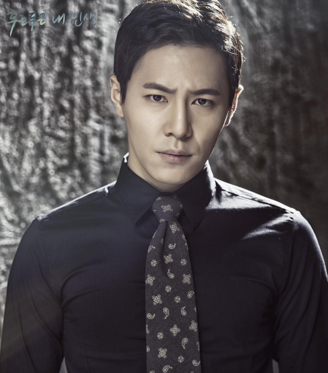 DGDG_MyLife's tweet photo. 연극 <두근두근 내인생> 함께 하는 배우분들을 소개해드립니다!
"한대수" 역에 <이규형>, <이율> 배우님 http://t.co/i3T9DuOqFn