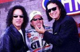 LAKISS_AFL_ARMY's tweet image. RT #LAKISSARMY RT
@PaulStanleyLive @genesimmons @KISSOnline 
@JFR_Racing #force2015 @NHRA 
Another Great partnership!