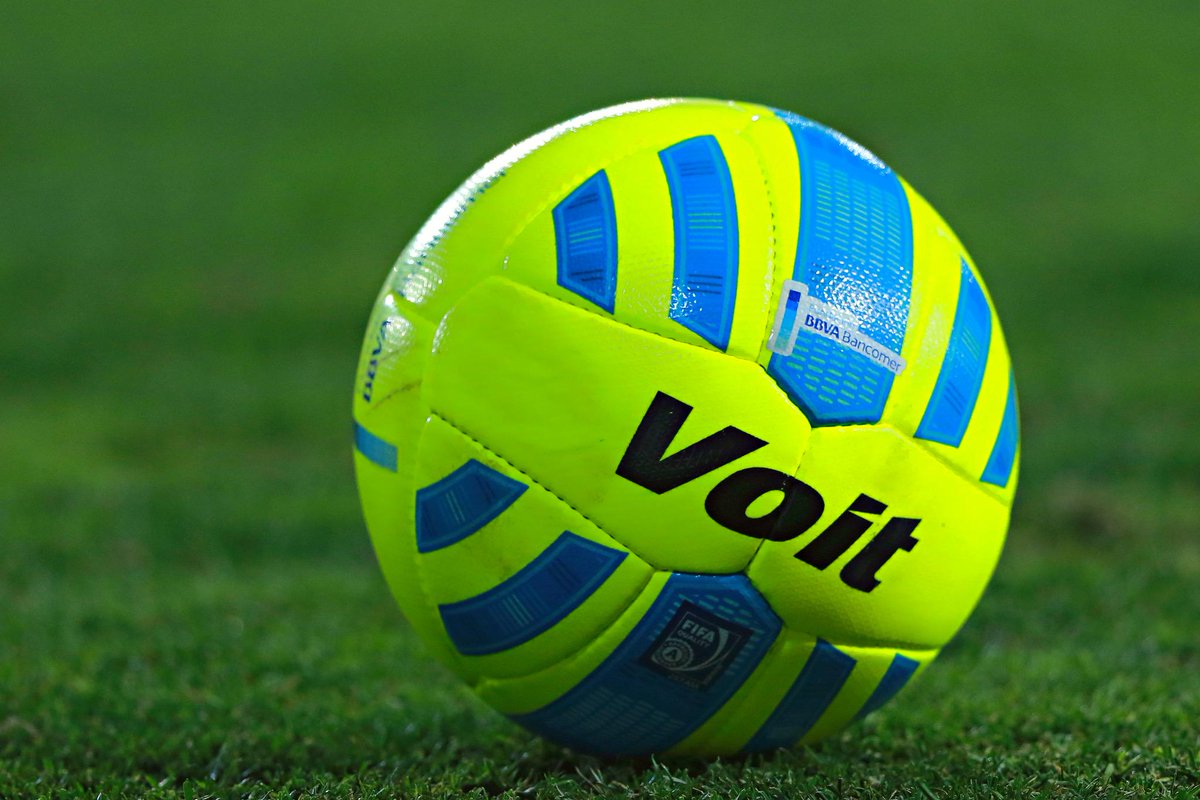 LigaBBVAMX's tweet photo. ¡Preparados todos, RT y pendiente! @Voit #TriviaMX http://t.co/h6R73NoS9Y