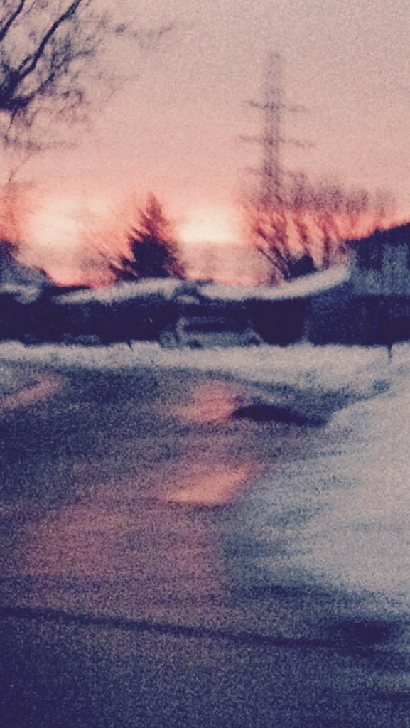 lydiamugs's tweet photo. Saw the sickest sunset ever http://t.co/ny6mRDUFOK