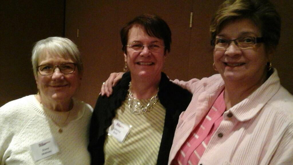 PhillyCluw's tweet photo. @PhillyCluw Sisters at #PAProgSummit @CLUWNational @Cluw_girl @cluwlaura http://t.co/oho87H3OxQ