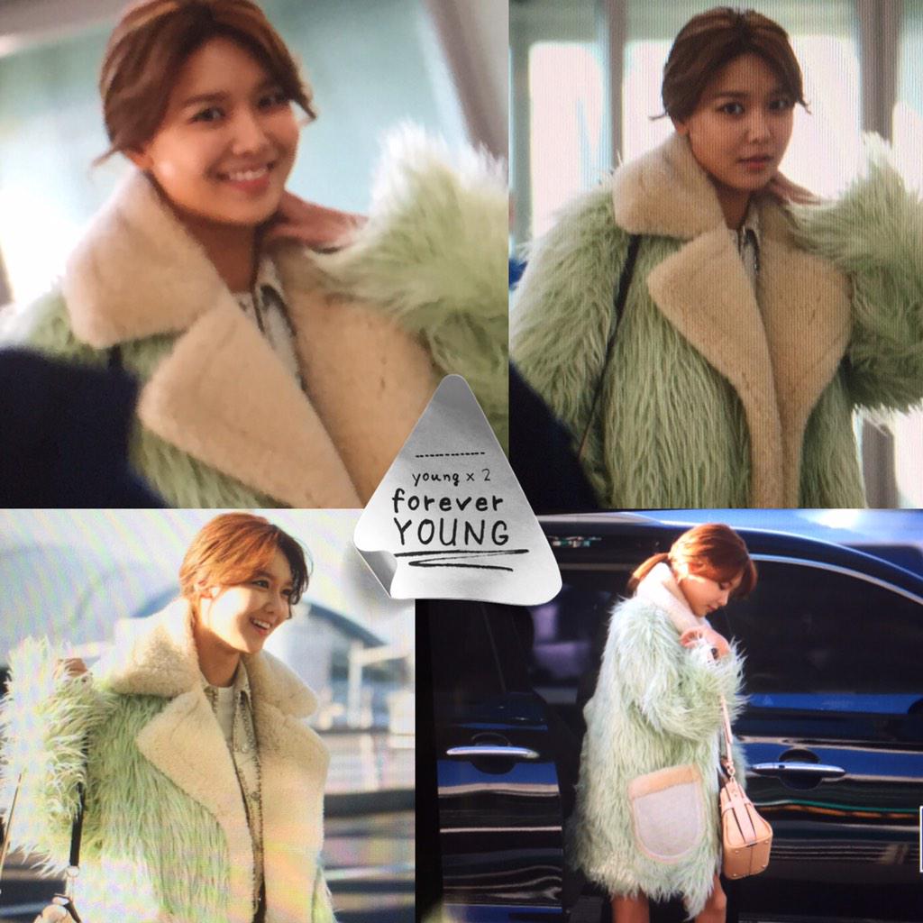  [PIC][09-02-2015]SooYoung khởi hành đi NY để tham dự "COACH 2015 FW New York Fashion Week" vào sáng nay B9XT9oQCEAAiDvU