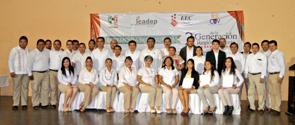 CuadrosPRI's tweet photo. Nuestras dos generaciones la #2GEEC Región Oriente y la #4GEEC que se graduaron este fin de semana. #SoyCuadrosPRI http://t.co/WsT2UzZooW