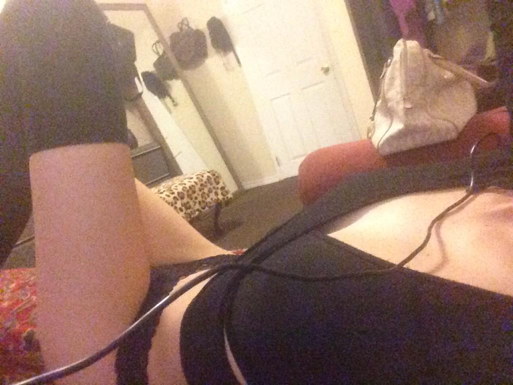 Jessica Leon’s pics and videos