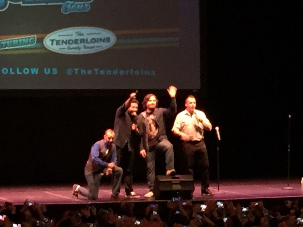 Casty726's tweet photo. @thetenderloins http://t.co/PVMJHwMvT4