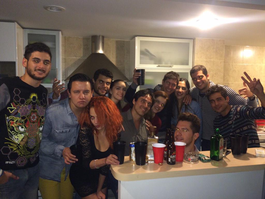 EnriqueMadridM's tweet image. #PedaEnCorto un gustazo @wolfstitch @aleurdiain @LuisFer_Silva @CESDIM @rrbernal80 @elizabethvaldz @DavidLoza_ 🎭🎉🎉🍷