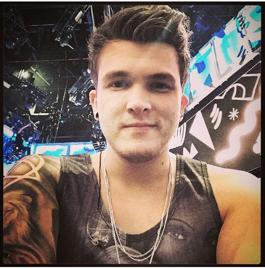 Jazmin1Dbtr's tweet image. #joshdevine