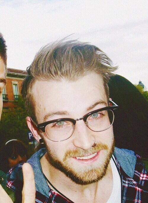 Happy birthday Jeremy Davis *w* !!!!! <3 OMG!!  30 years!!!!  *O* 