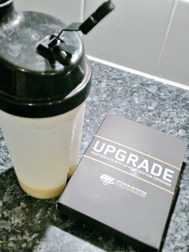 RikkiH1987's tweet photo. Got to love a free sample! @gogymuk @UKTeam_Optimum #upgrade24 http://t.co/FniTEUlXIB