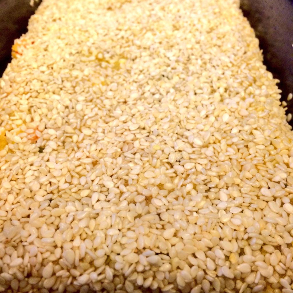 JavaWestend's tweet image. Freshly baked just now! "Haandwo" spicy semolina cake w carrots, courgettes &amp;amp; topped with sesame seeds 😋 From 10am!