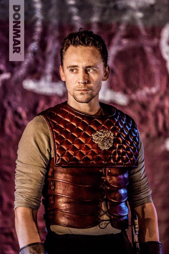 Happy birthday to nominee Tom Hiddleston. 