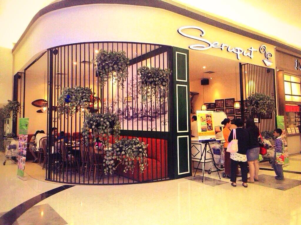 Cuaca dingin, enaknya makan menu khas nusantara yang hangat di <a href="/seruput_id/">SERUPUT INDONESIA</a> Lantai GF -d