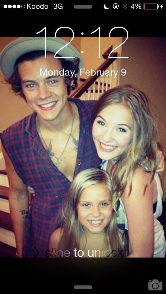 liamftgrande's tweet photo. @lennonandmaisy @Harry_Styles http://t.co/mjRBPPYRY4