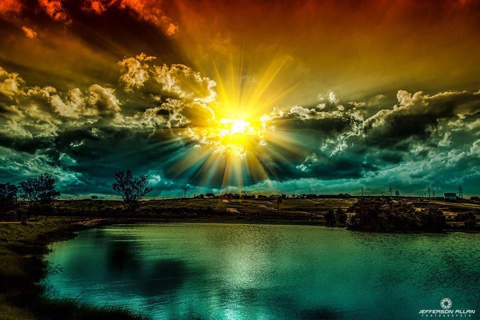 SimonShinerock's tweet photo. Tinted #Green http://t.co/dk1kBI4Xos http://t.co/UWguvAcjQm