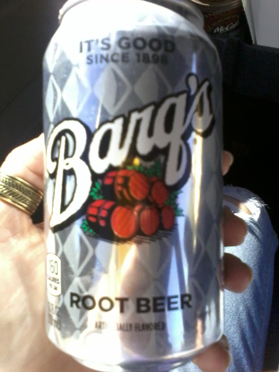 Murtnec_centrum's tweet photo. a drink to die for #rootbeerlove http://t.co/L3LvLRpJEy