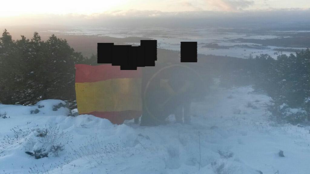RE_ArandaD's tweet photo. Salida de montaña Re Aranda, las ideas antes que las acciones. Adelante @REstudiantil ! http://t.co/qa83Y0fpVQ