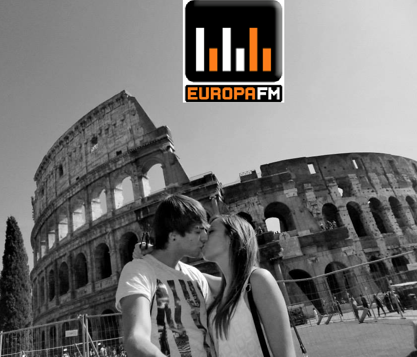 gorria91's tweet photo. @europa_fm #unbesouniphone http://t.co/a4jRVvdA7d