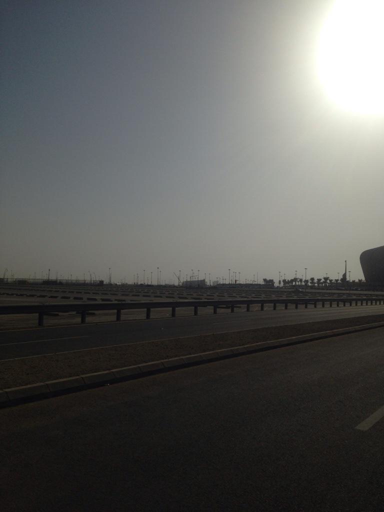 هنُا الجوهرة 

الحضور 👎👎👎