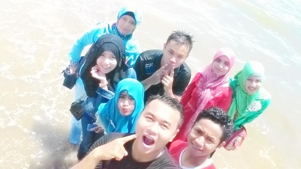 risnasputry tweet picture