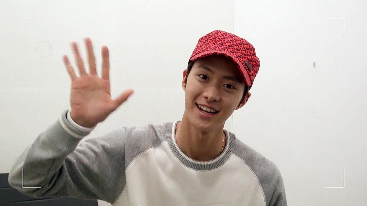 rus5urprise's tweet photo. @Ma526ki ~(^ㅅ^)~ http://t.co/gbdlh57Xmv