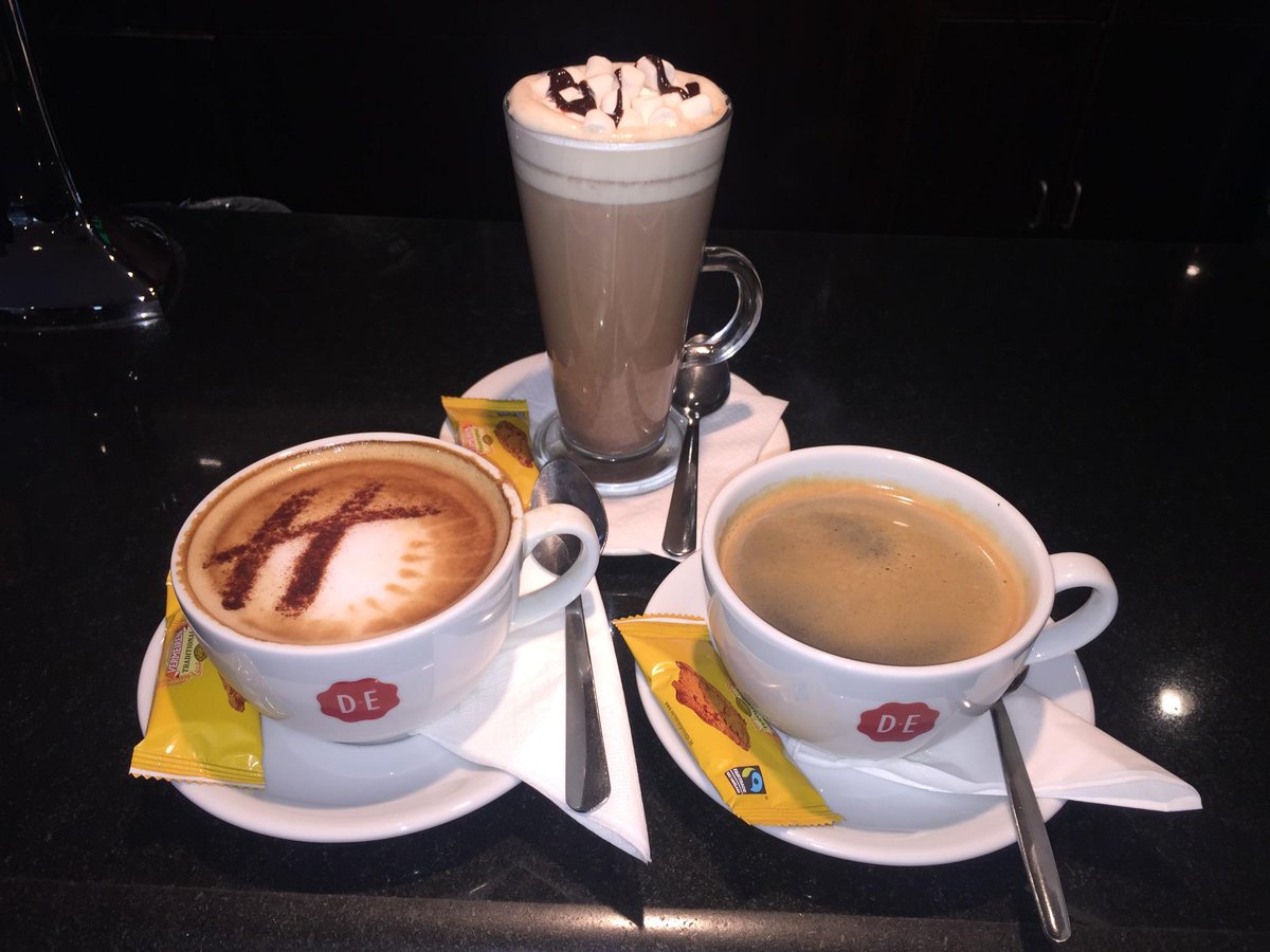 hiheathrow's tweet photo. Happy Monday. Start the week off right with one of our delicious coffee's. #RBDL @WhatsonOptimus @JoinIHG http://t.co/ilj6s7yyyT