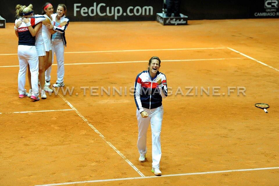 Virginie Bouyer (@ginie44) on Twitter photo Merciiii <a href="/KikiMladenovic/">Kristina Mladenovic</a> <a href="/AmeMauresmo/">AmelieMauresmo</a> <a href="/alizecornet/">Alize Cornet</a> <a href="/CaroGarcia/">Caroline Garcia</a> <a href="/ppauline86/">Pauline</a> pr ce moment d'émotion!!! #onestendemie Merciiii <a href="/KikiMladenovic/">Kristina Mladenovic</a> <a href="/AmeMauresmo/">AmelieMauresmo</a> <a href="/alizecornet/">Alize Cornet</a> <a href="/CaroGarcia/">Caroline Garcia</a> <a href="/ppauline86/">Pauline</a> pr ce moment d'émotion!!! #onestendemie