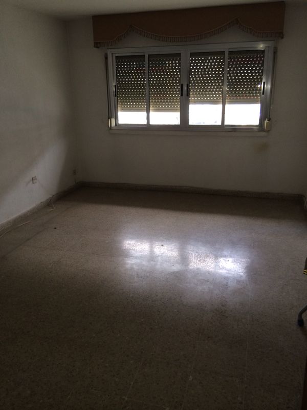 OCASIONCASAINFO's tweet photo. Quieres un piso en virgen del mar? , bloque reformado por completo, 3 dormitorios, exclusivo aqui, vealo 957 751 722 http://t.co/iyYMT0uI1M