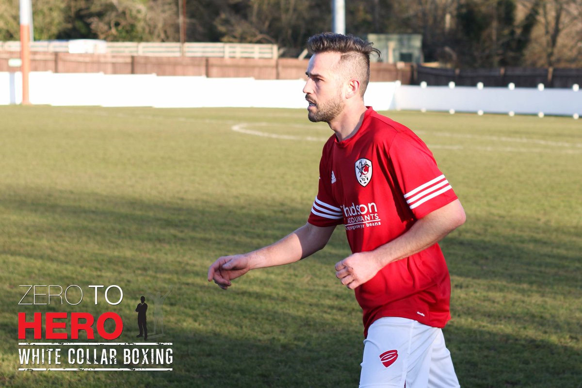 zerotoheroboxer's tweet photo. @Deanedwardschef Doing his bit for a great Cause. Oskars Heroes were #victorious with a 6-2 win! #charity #ZTHBoxing http://t.co/khgKUslE16