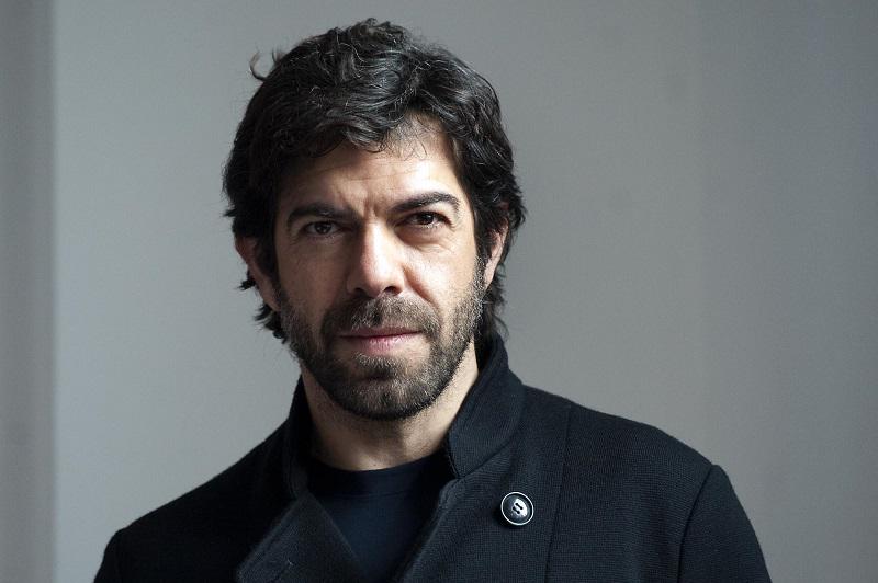 Teatro Ventidio Basso, “Servo per due” ad Ascoli con Favino <a href="/ManciaB/">barbara mancia</a> <a href="/VentidioBasso/">TeatroVentidioBasso</a> picenotime.it/articoli/6138.…