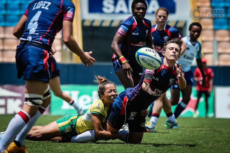 tatolimpico's tweet photo. Inspiradas no @AllBlacks, garotas da NZL ganham invictas #WorldSeries de #Rugby7s em SP. Tupis da @brasilrugby em 8º. http://t.co/Lg06GMOfq2