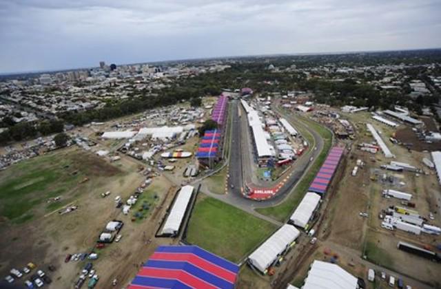 saveferris18's tweet photo. 2015 Clipsal 500 Adelaide. Murray Walker calls it 'One of the greatest motorsport events in the world' @Clipsal500 http://t.co/Nc4cMGSgaL