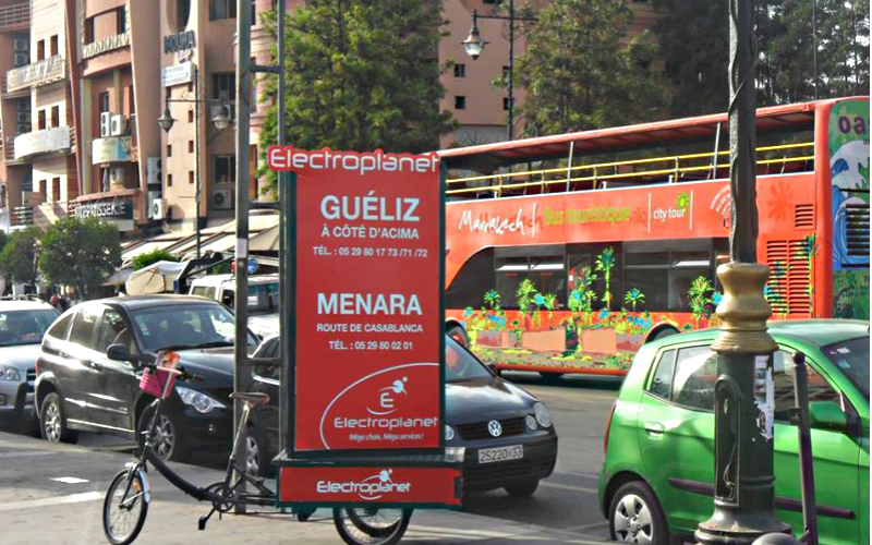 creativpub's tweet photo. Vélo Mobile vous permet de communiquer là ou les autres médias ne peuvent aller pour un coût inférieur au autr media http://t.co/VLio9lnCH7
