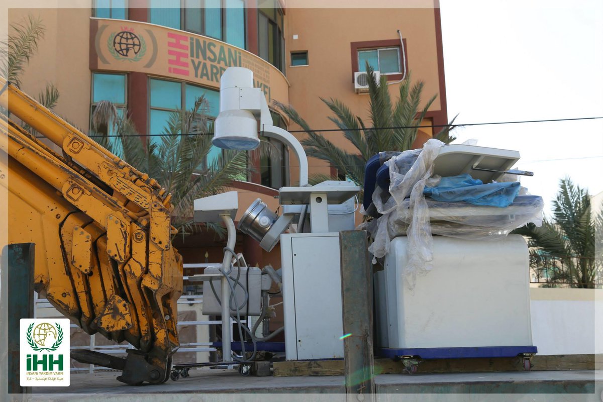ihhinsaniyardim's tweet photo. Gazze'deki El-Huda Sağlık Merkezi'ne böbrek taşı kırma makinası temin edildi. http://t.co/PEOHjxWmZ7 http://t.co/P6izEkzxFn