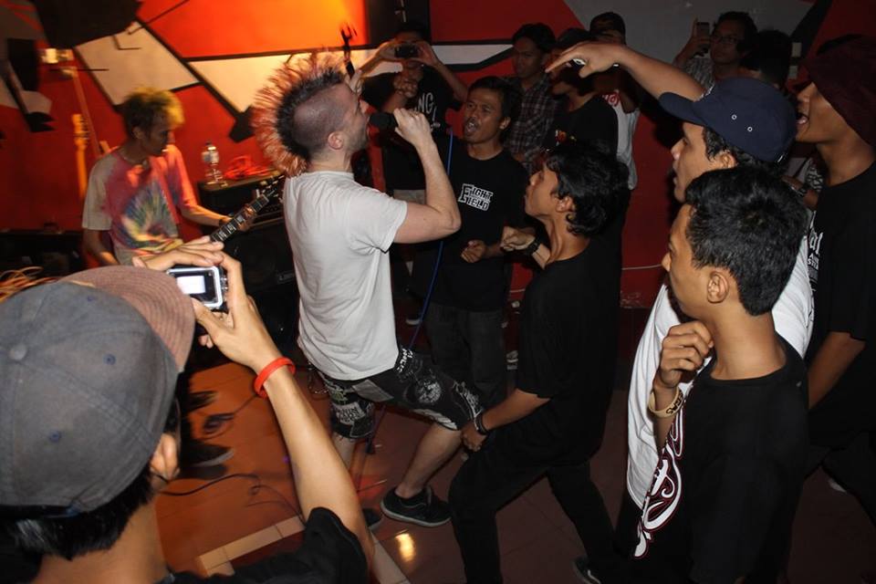 Summer73 And BITCH tweet media