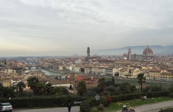 average_geo's tweet image. Florence is located on the River Arno klou.tt/1rg8oivw5ahh3