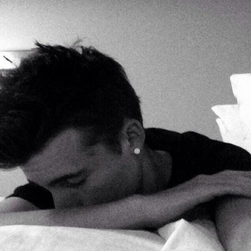 DanielF_NY's tweet photo. Yo me voy ya que user mañana madruga, buenas noches hasta mañana! #DanielOff http://t.co/xNv1R1fwfa