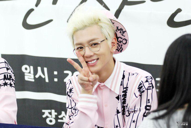 codebrazil's tweet image. 31.08.2014 › C:ODE - Jamsil Fansign

Cr. Sigma

@AlphaBAT_HUN #Codebrazil #Ju #Alphabat