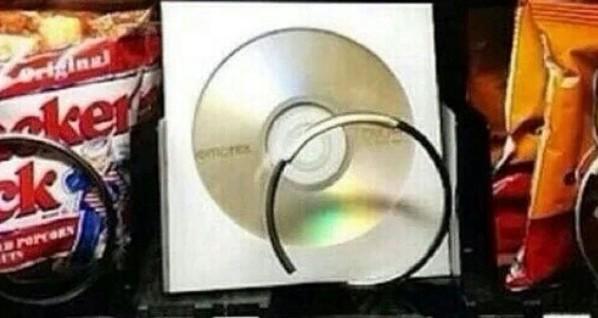blackppltweetr's tweet photo. When your mixtape so good they sell that shit like candy http://t.co/0tyvlPEGF8