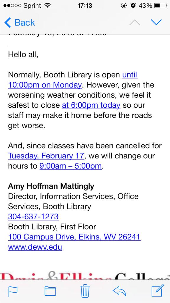 nikkimiller23's tweet photo. When class cancellation is a sidenote of the library's email 😂 #makessense #ohbtw http://t.co/3HCwDBDxUR