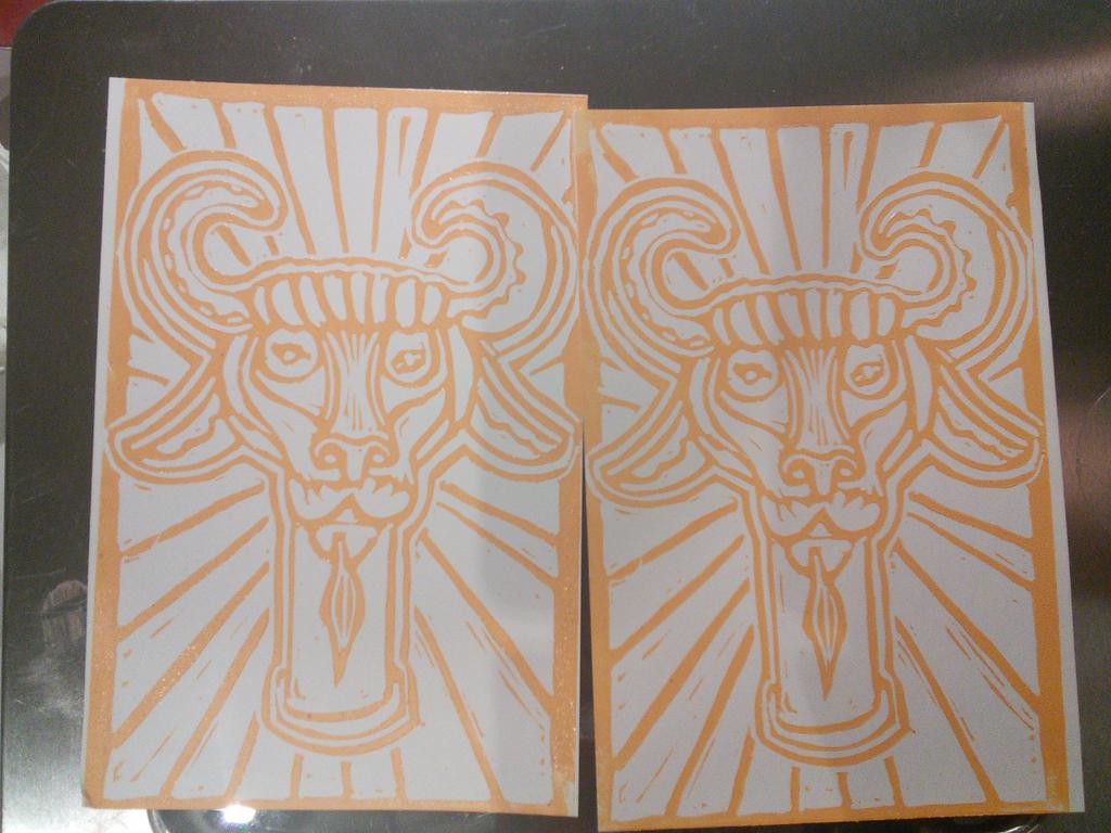 BeckyDraw5's tweet image. Lovely #printmaking session with @MellMadeDesign today, check out my #goat! #linocut #yellow #lino #printing