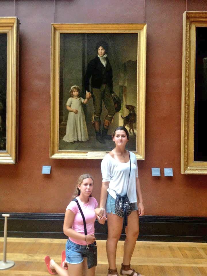 JessDion18's tweet photo. HAPPY BIRTHDAY to my child @lindseywaxman 😂 miss u so much have a great day!! ❤️❤️❤️ http://t.co/b9MnMvaxcS