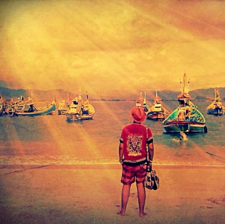 GunTuRZ's tweet photo. @IDmensbiore Ingin MELIHAT Keindahan RAJA AMPAT ,MENDENGARKAN Suara Ombak,EXPLORE Pantai juga Budaya #BioreKeepMoving http://t.co/m6Z6tPkEif
